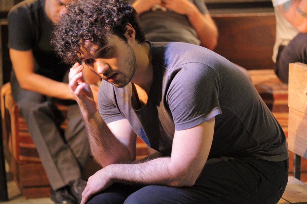 Veja cenas do musical “Lembro Todo Dia De Você” que estreia amanhã (18/05) no&nbsp;CCBB