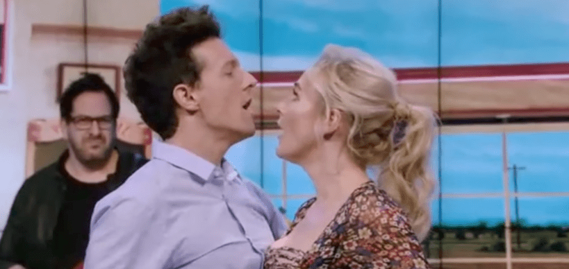 Jason Mraz e Betsy Wolfe apresentam “Bad Idea” na TV&nbsp;americana