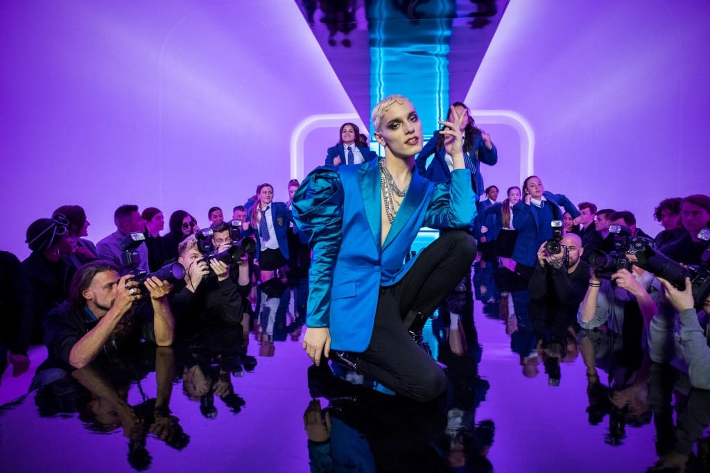 #REVIEW: TODOS ESTÃO FALANDO SOBRE&nbsp;JAMIE