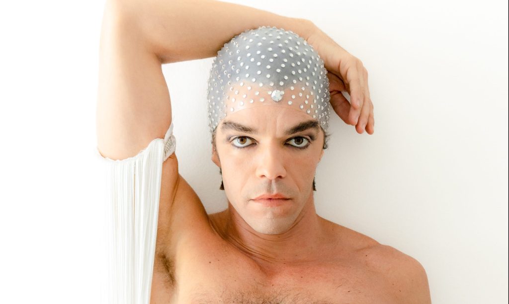 Estreia em 9/set o musical”Ney Matogrosso – Homem com H” no 033 Rooftop, em São Paulo com Renan Mattos no papel&nbsp;principal